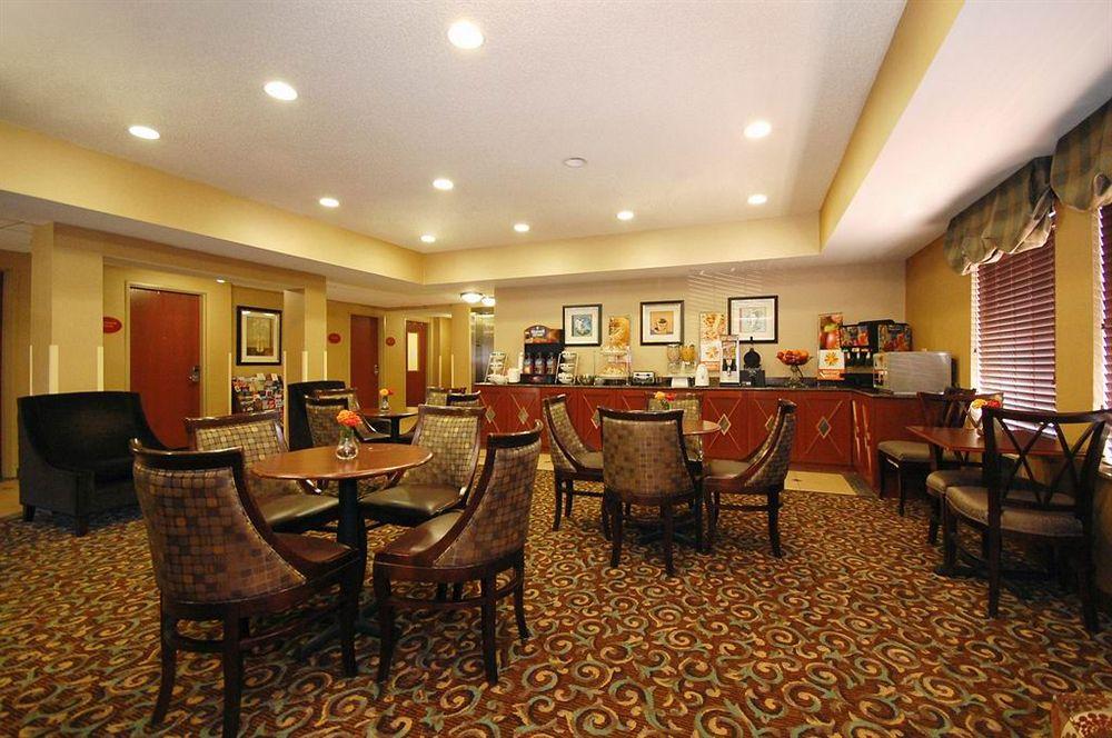 Sleep Inn & Suites Near Joint Base Andrews-Washington Area Morningside Restoran fotoğraf