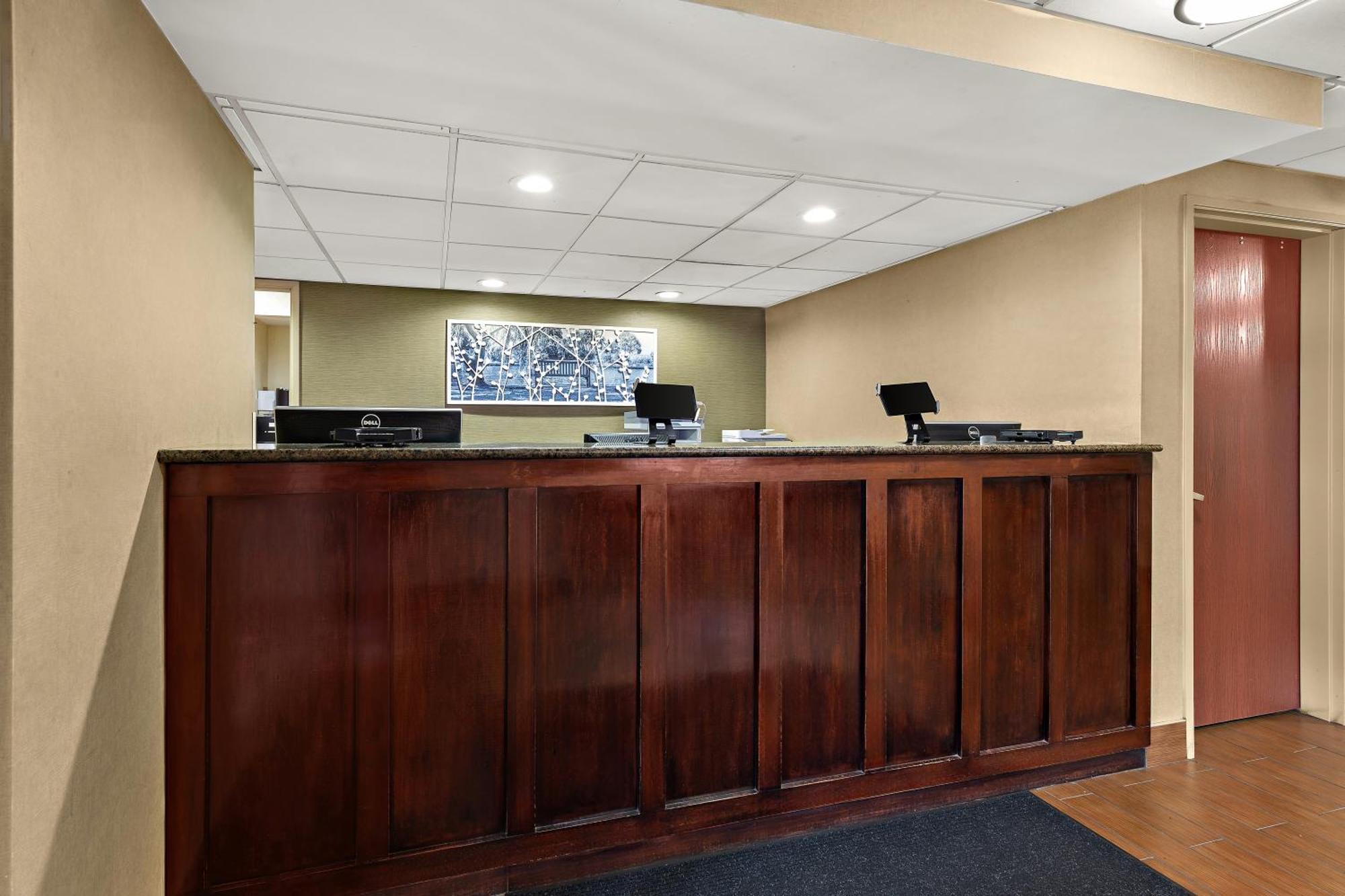 Sleep Inn & Suites Near Joint Base Andrews-Washington Area Morningside Dış mekan fotoğraf