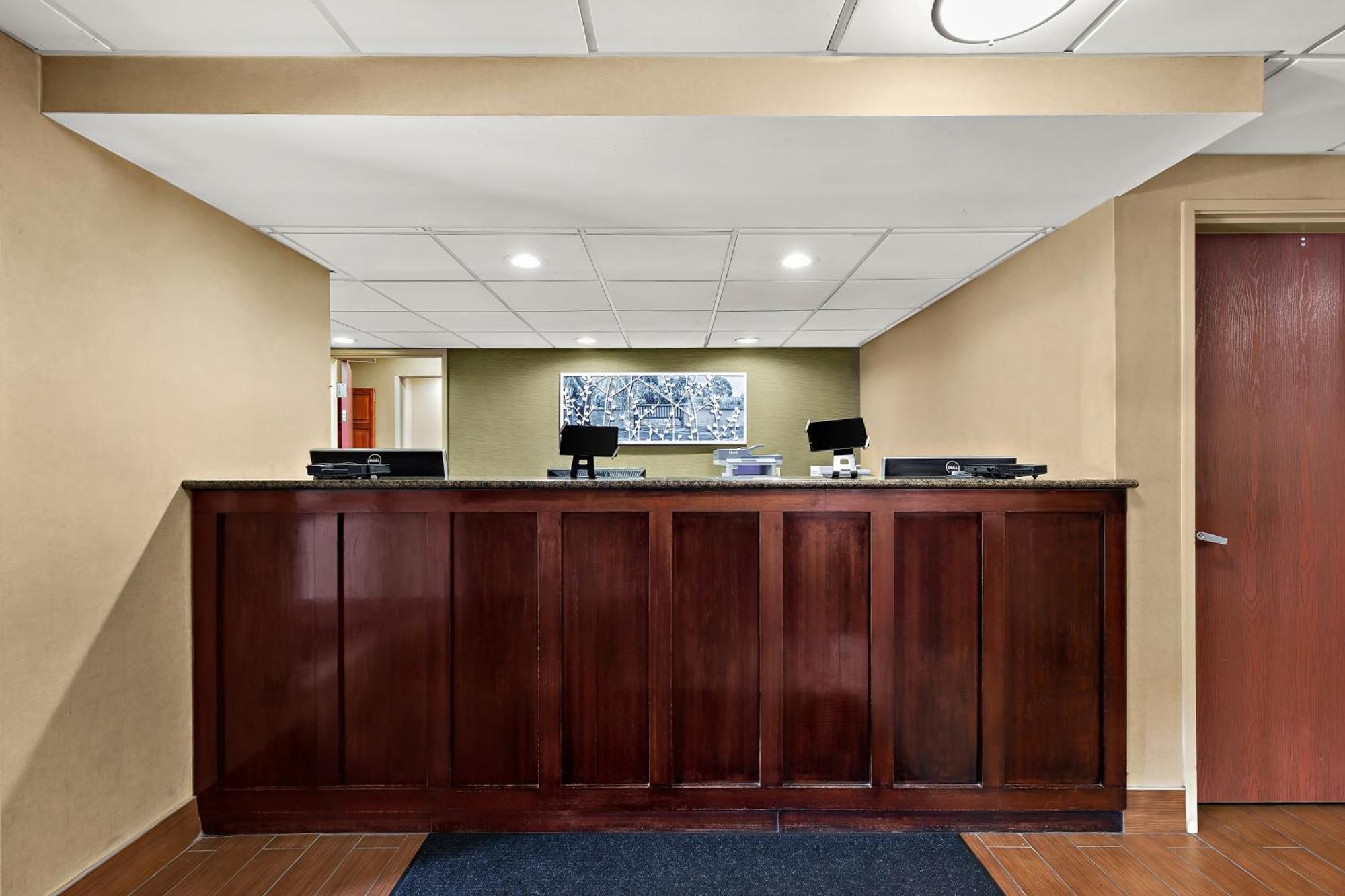 Sleep Inn & Suites Near Joint Base Andrews-Washington Area Morningside Dış mekan fotoğraf