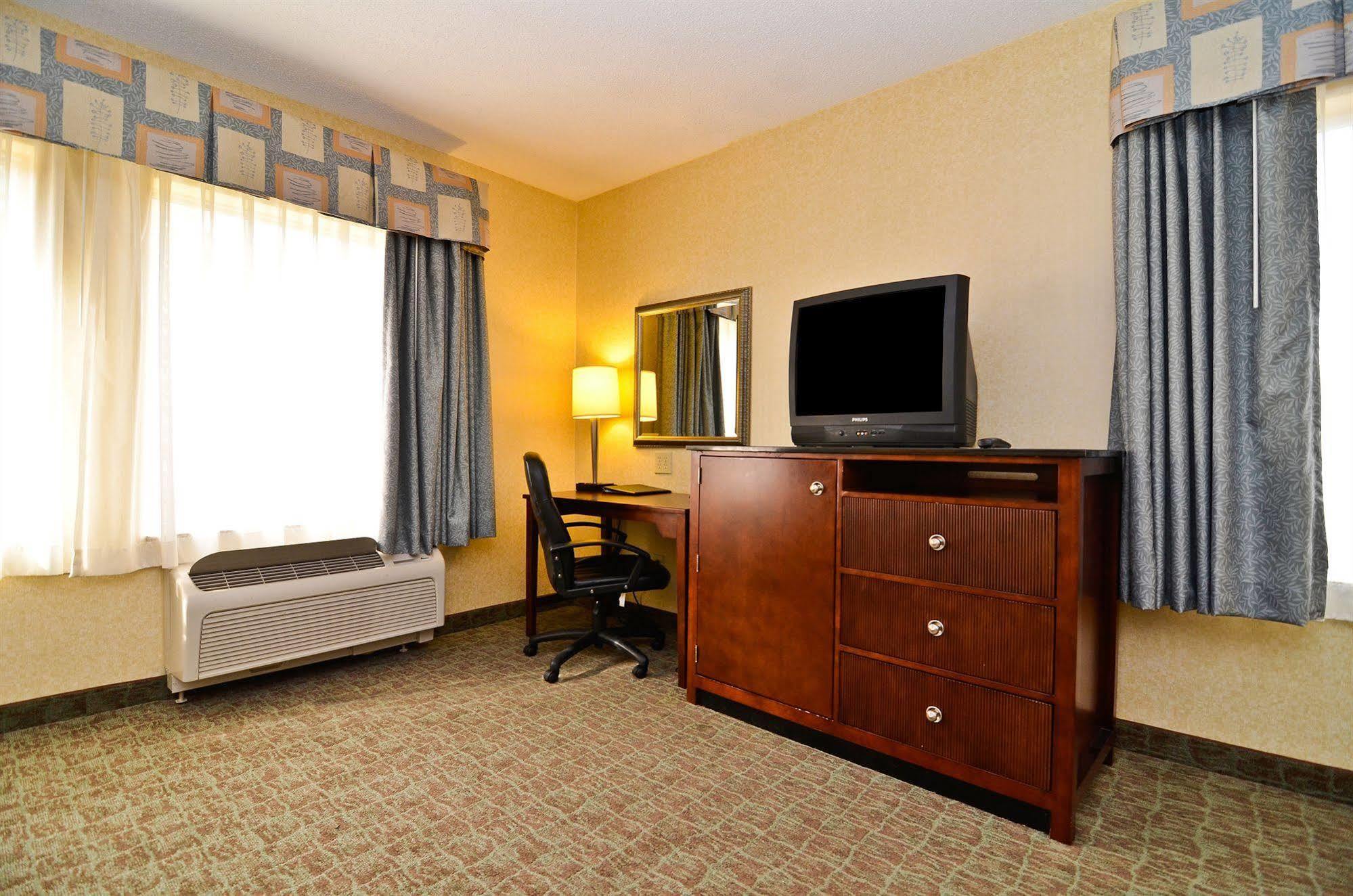 Sleep Inn & Suites Near Joint Base Andrews-Washington Area Morningside Dış mekan fotoğraf