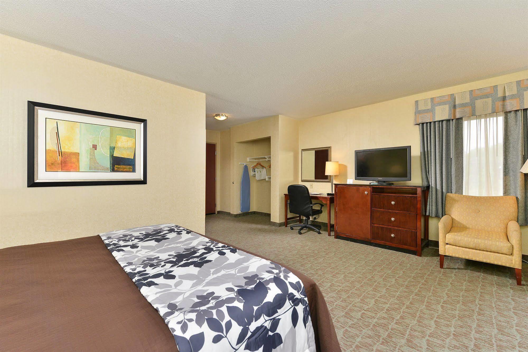 Sleep Inn & Suites Near Joint Base Andrews-Washington Area Morningside Dış mekan fotoğraf