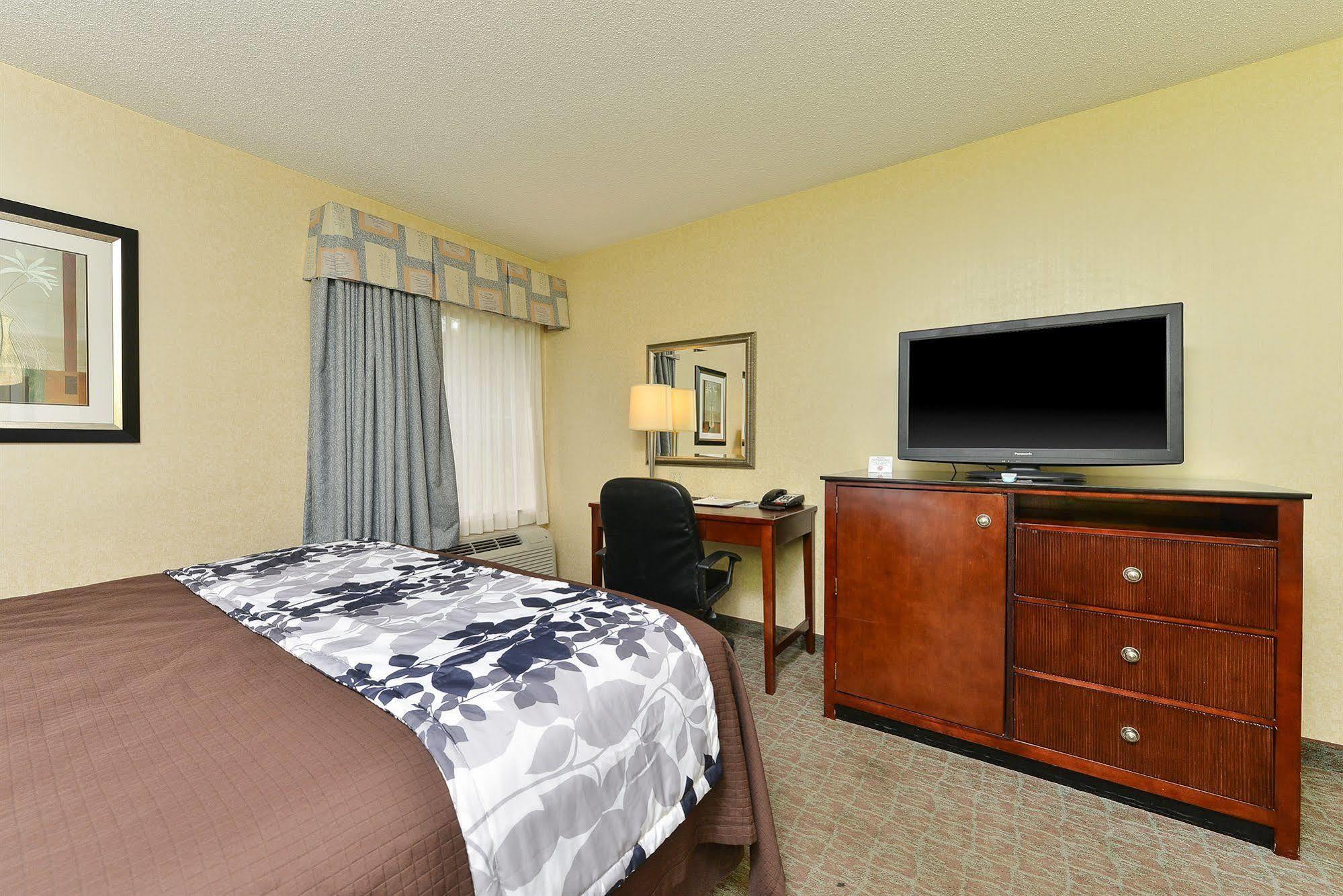 Sleep Inn & Suites Near Joint Base Andrews-Washington Area Morningside Dış mekan fotoğraf